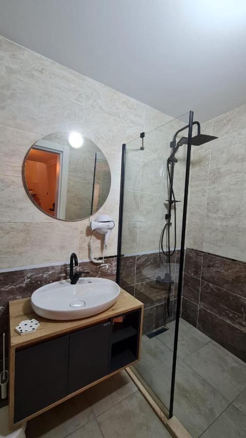 Golden Arrow Suites Istanbul Eksteriør bilde
